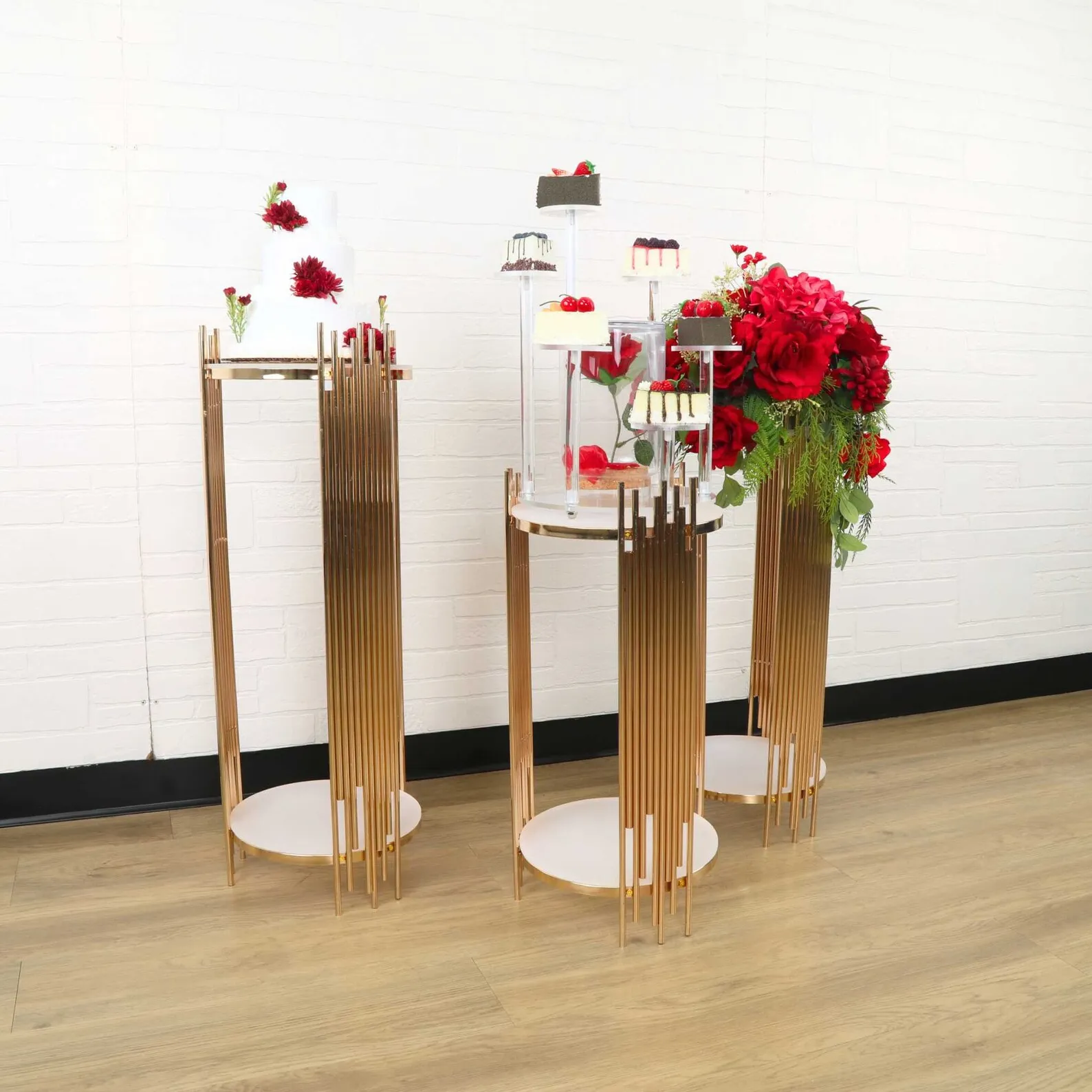 Goldene runde Metallsockel, Ho – Dessert Table Backdrop Bewertung und Preis